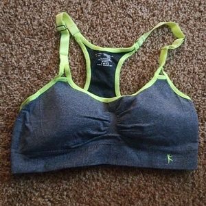 Sports bra